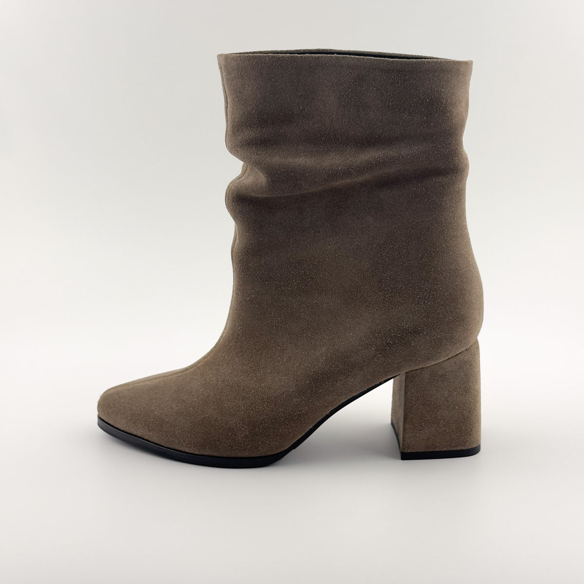 Ilona Bottines 857/49 Cappuccino Velour