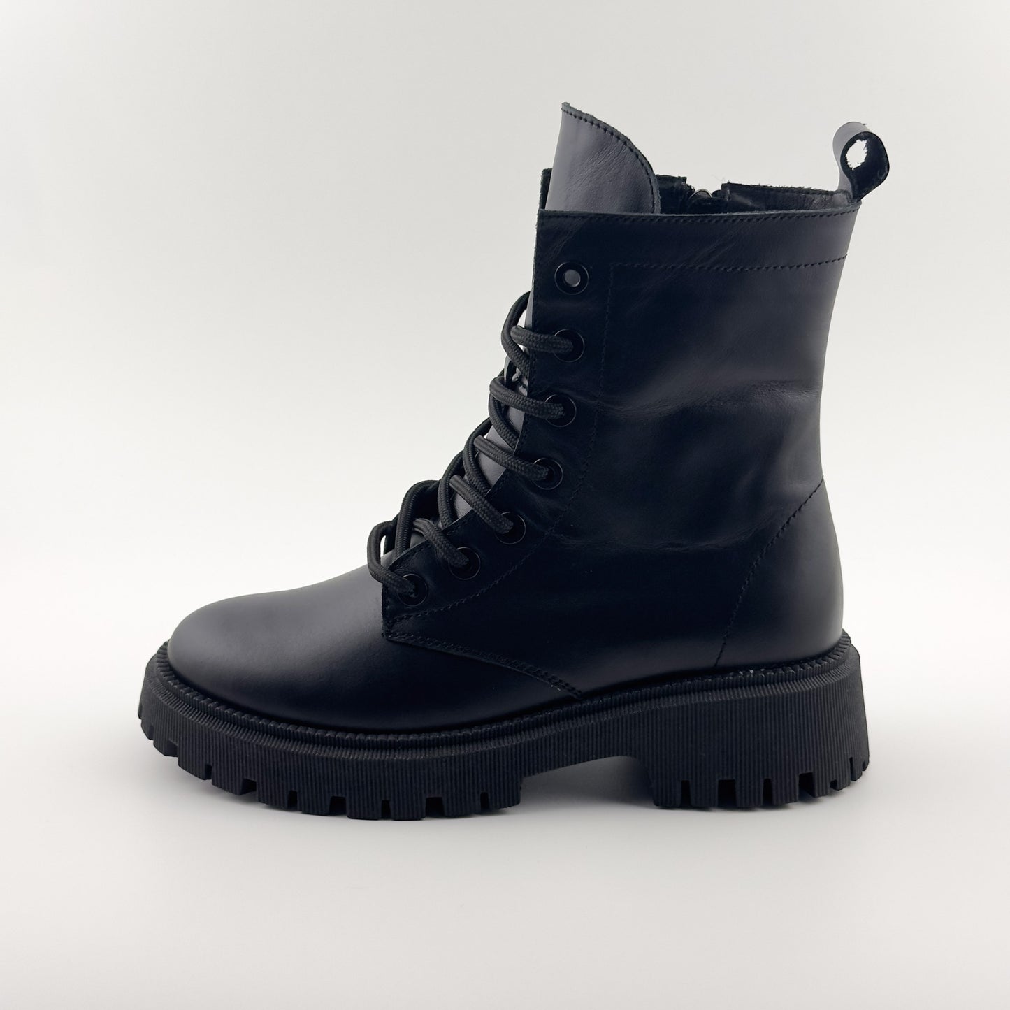 Molly Bottines А-20