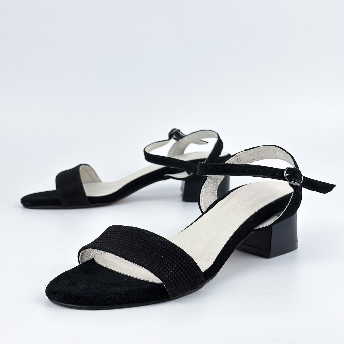 BISTFOR Sandales 93903