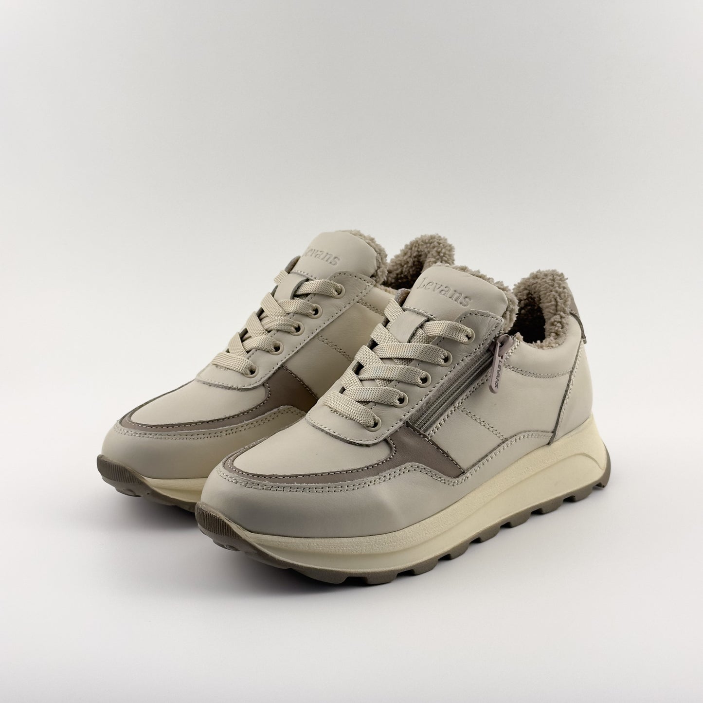 Levans Baskets 010/100