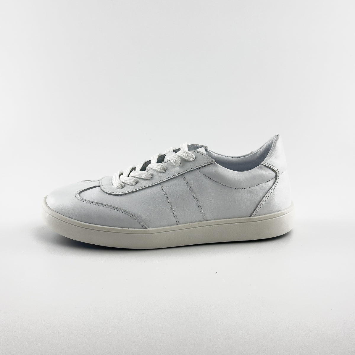 Baskets Garbi Blanc