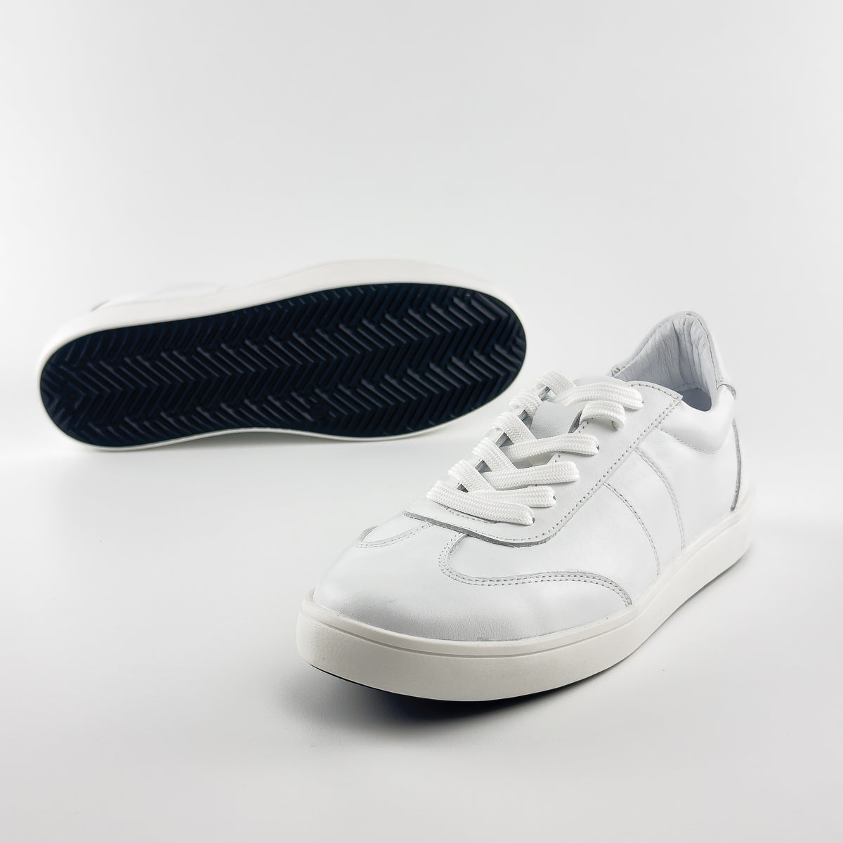 Baskets Garbi Blanc