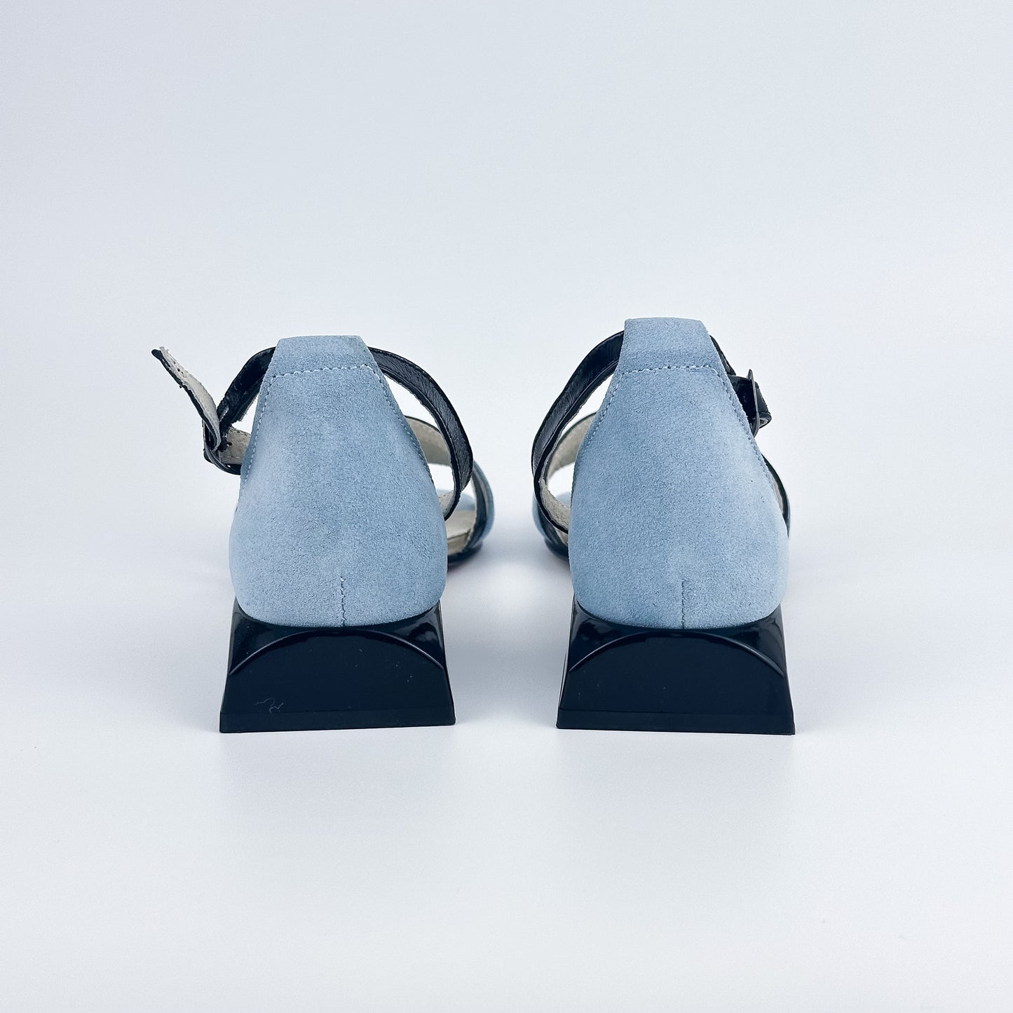 Crisma Sandales 0508 Bleu clair suède /Noir verni